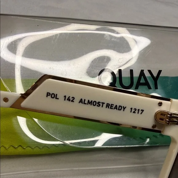 Quay Australia Oversized Square Sunglasses in Ivory frame/ Brown Gradient Lenses - Picture 7 of 10